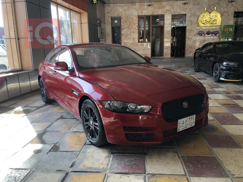 جاكوار XE